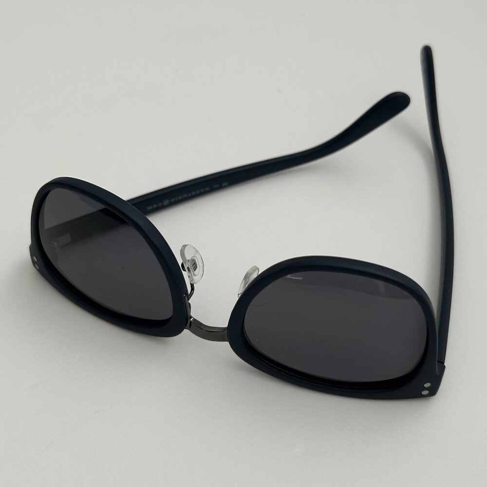 Max Studio Sunglasses MX72016 Navy frames & gray lens; Polarized 51/22/140